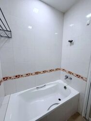Eastpoint Green (D18), Condominium #551132841